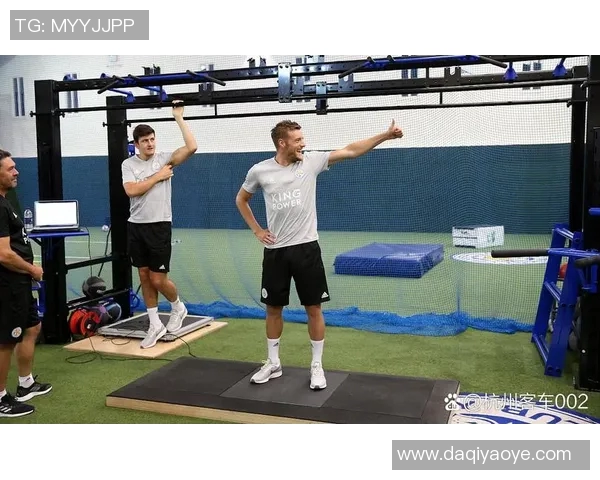 足球球星身体素质解析 从肌肉力量到耐力恢复的全面剖析